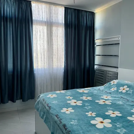 Apartment Holiday Aparthotel *